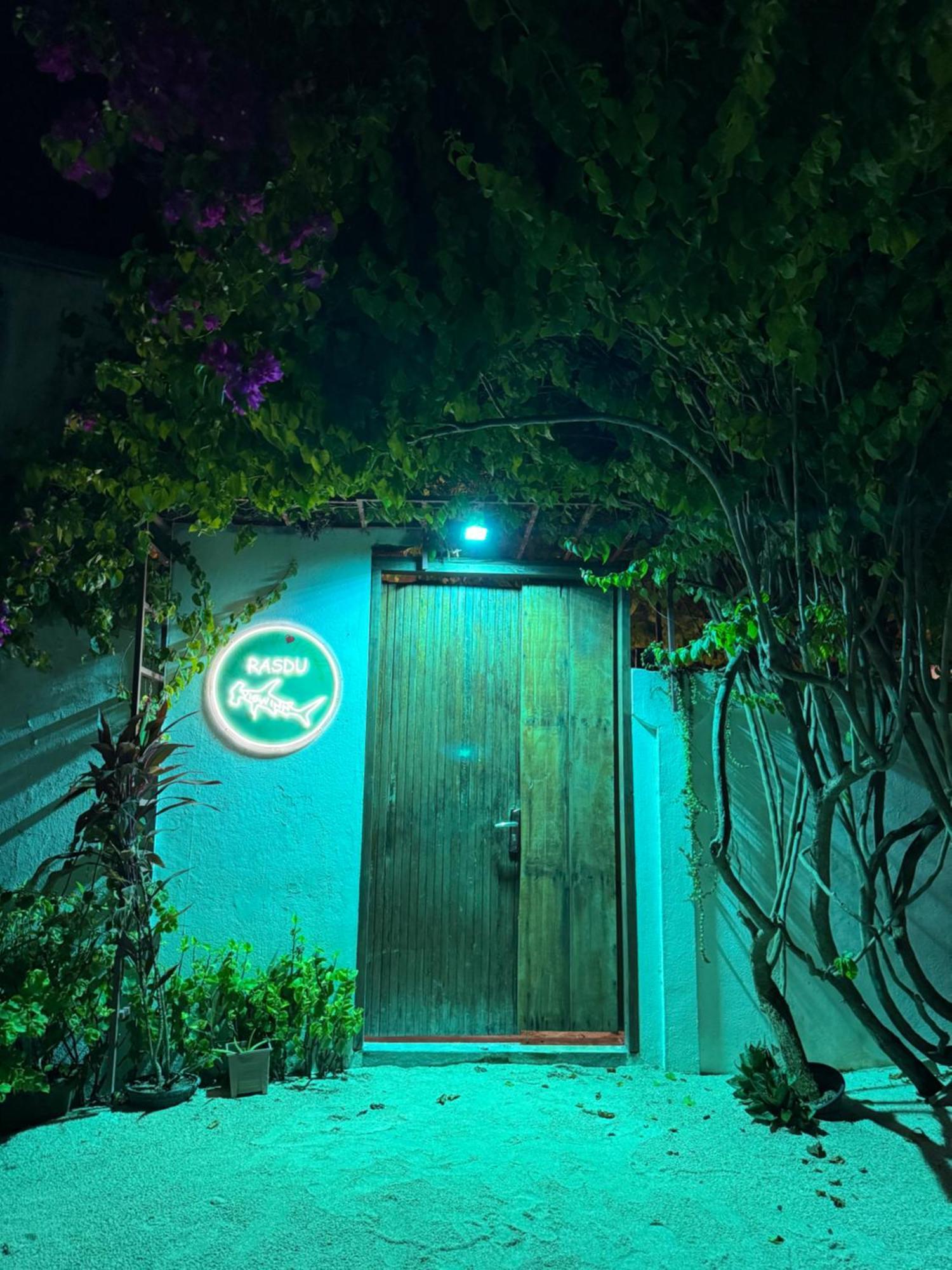 Rasdu View Inn Rasdhoo Экстерьер фото